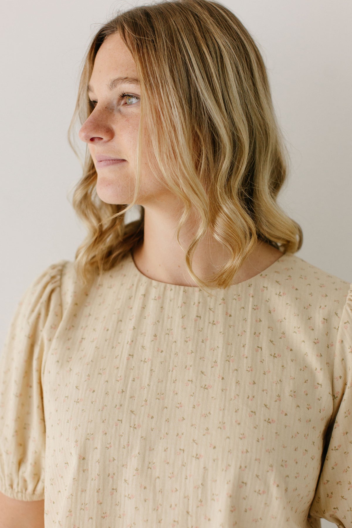 'Adina' Puff Sleeve Vintage Floral Top in Beige FINAL SALE