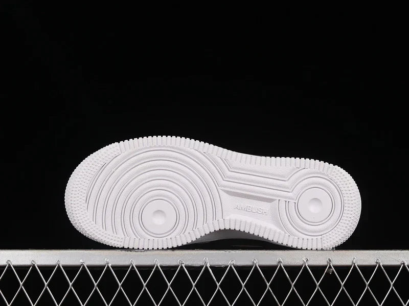 Air Force 1 Low SP AMBUSH "All White/Black"