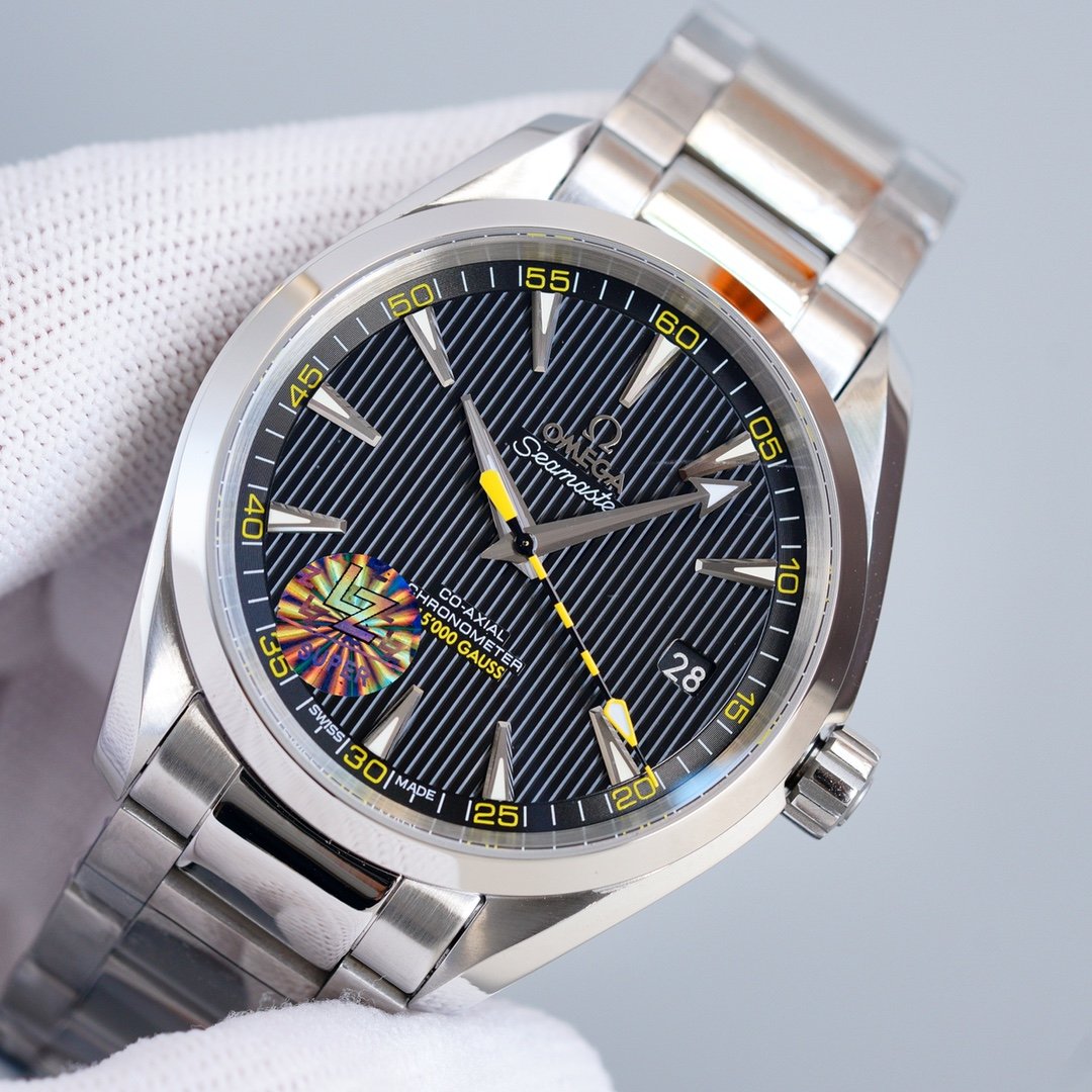 SEAMASTER AQUA TERRA 150M CO-AXIAL 41MM GAUSS-BUMBLEBEE