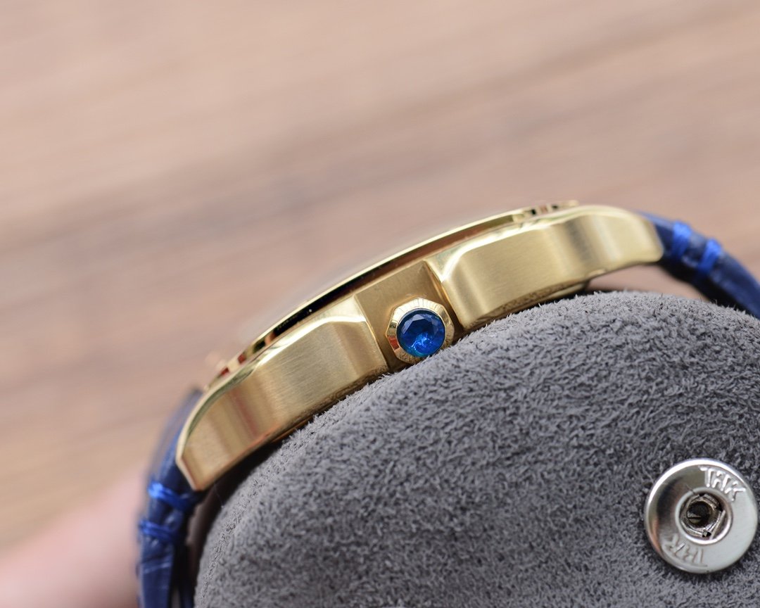 SANTOS DE CARTIE 39MM GOLD CASE LEATHER STRAP