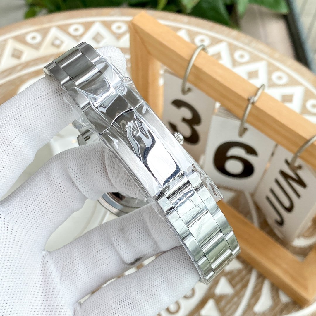 DATEJUST 41 SMOOTH DIAMOND NUMERALS