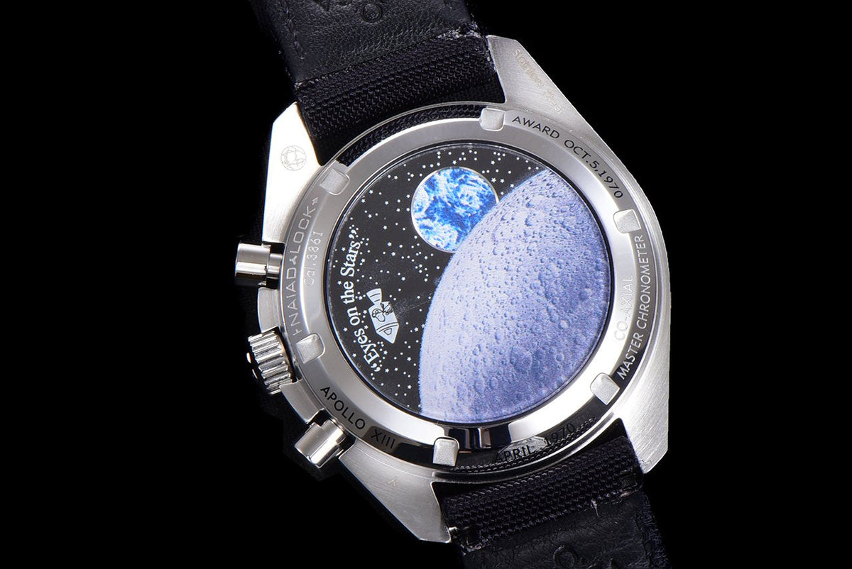 SPEEDMASTER MOONWATCH SNOOPY BLACK BEZEL TEXTILE
