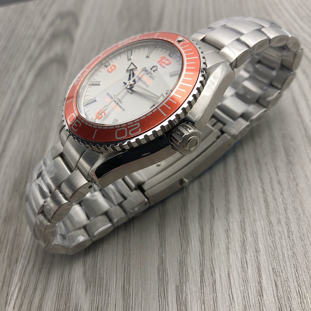 SEAMASTER PLANET OCEAN 600 ORANGE BEZEL WHITE DIAL