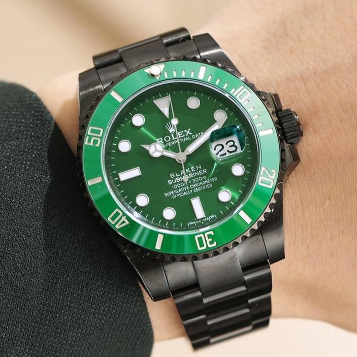 SUBMARINER 40MM CUSTOM ALL BLACK GREEN BEZEL