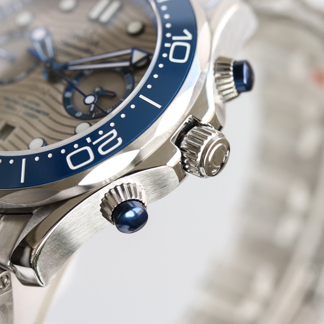 SEAMASTER DIVER 300M CHRONOGRAPH BLUE CERAMIC GREY DIAL