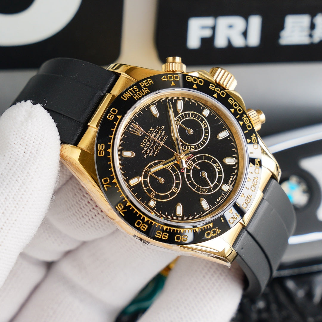 DAYTONA 40MM GOLD CASE BLACK RUBBER STRAP