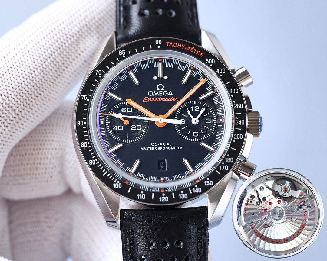 SPEEDMASTER RACING 44 CERAMIC BLACK DIAL LEATHER