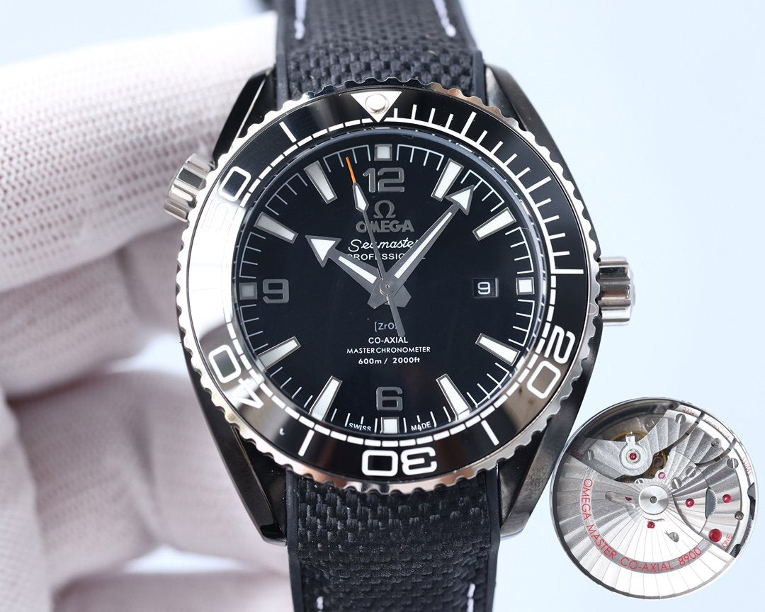 SEMASTER PLANET OCEAN 600M BLACK CASE TEXTILE