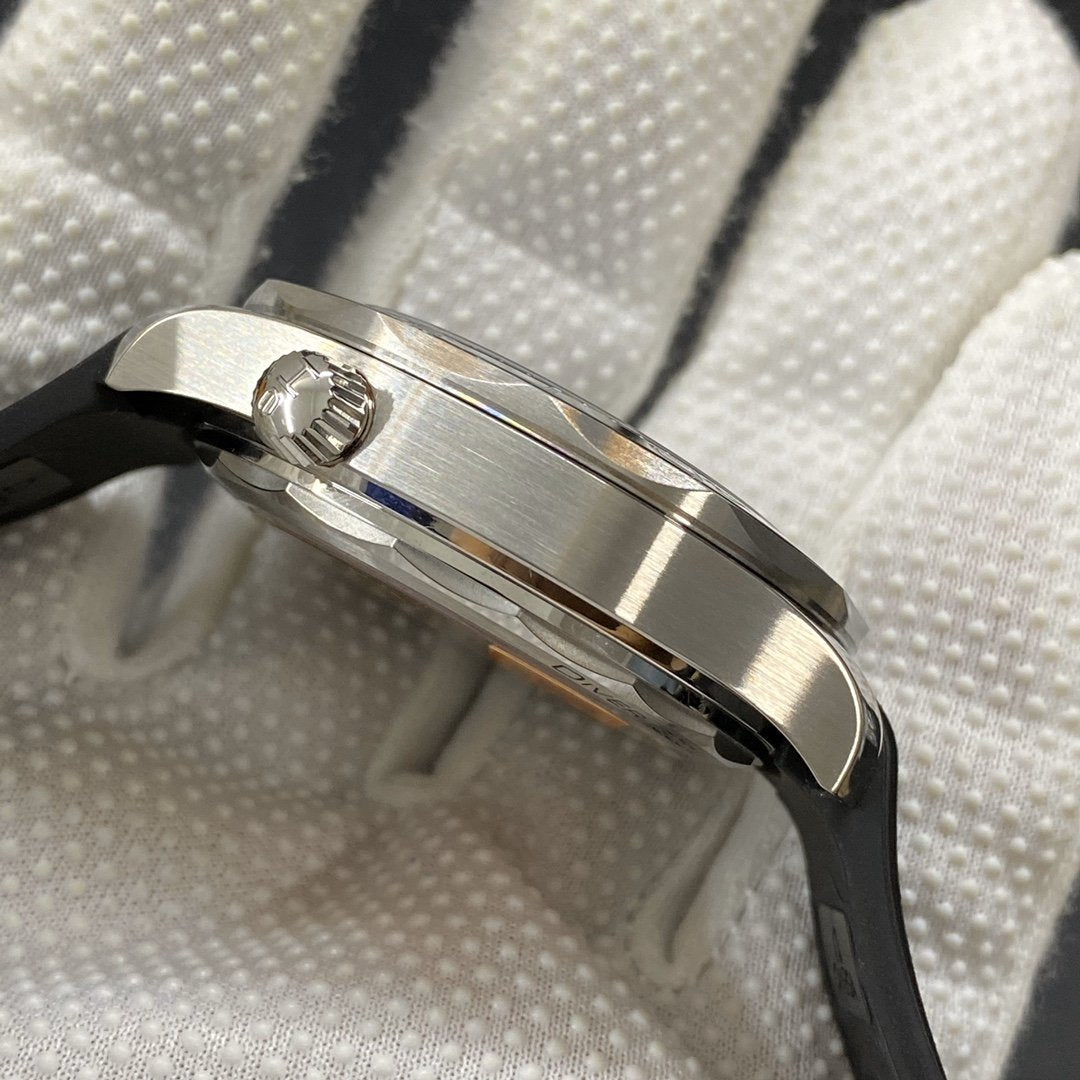 SEAMASTER PROFESSIONAL 300 BLACK CERAMIC WHITE DIAL