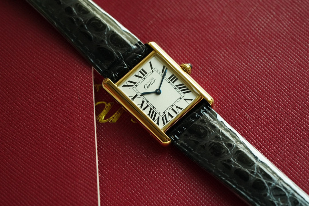 TANK MUST DE SOLO 30MM GOLD CASE LEATHER STRAP