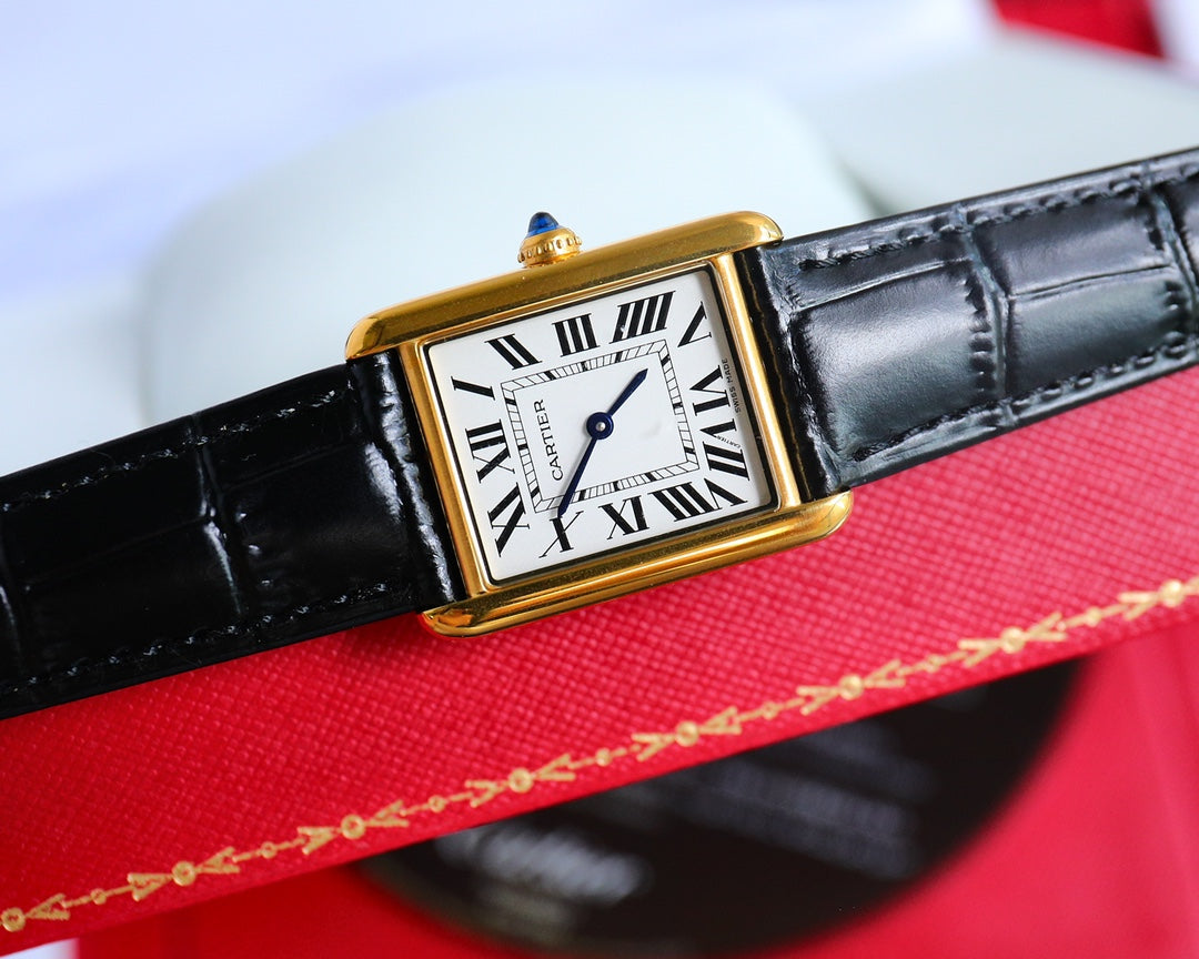 TANK MUST SMALL GOLD LEATHER STRAP WHITE DIAL