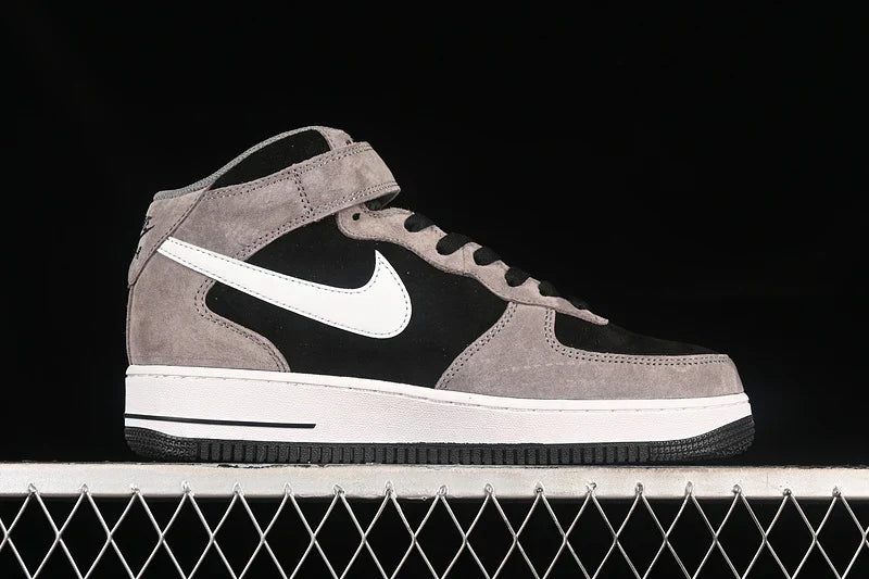 Nike Air Force 1 Mid "Black/Soft Brown"