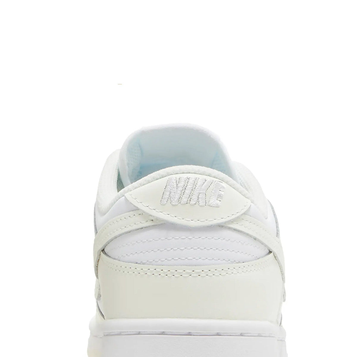Nike Dunk Low Retro 'Coconut Milk' W (2022)