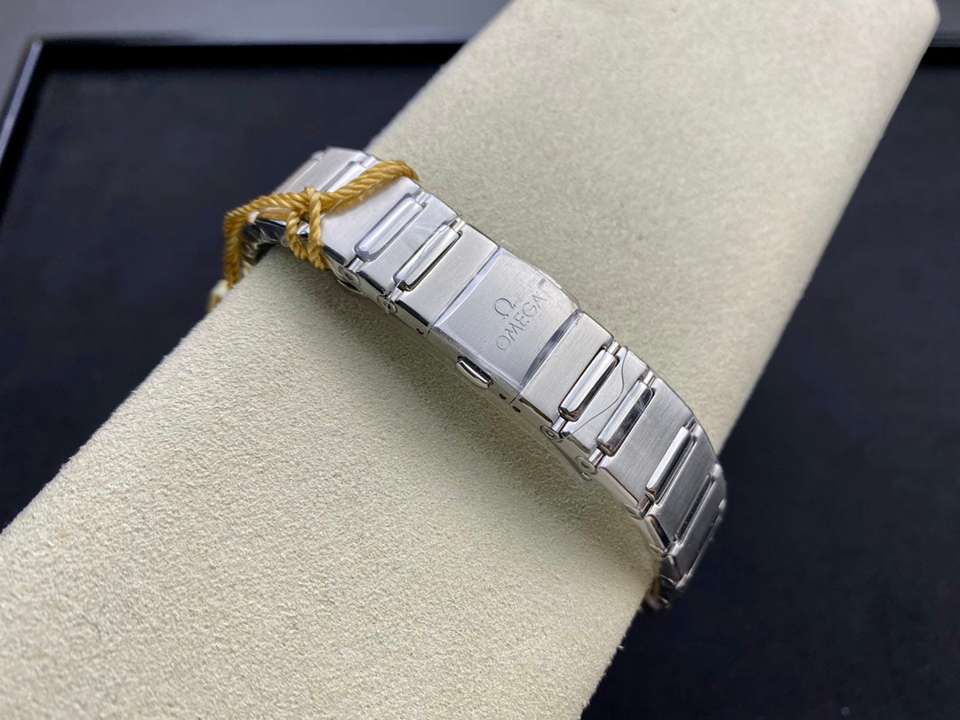 Omega Constellation 29mm Silver Mop Mother Pearl Dial