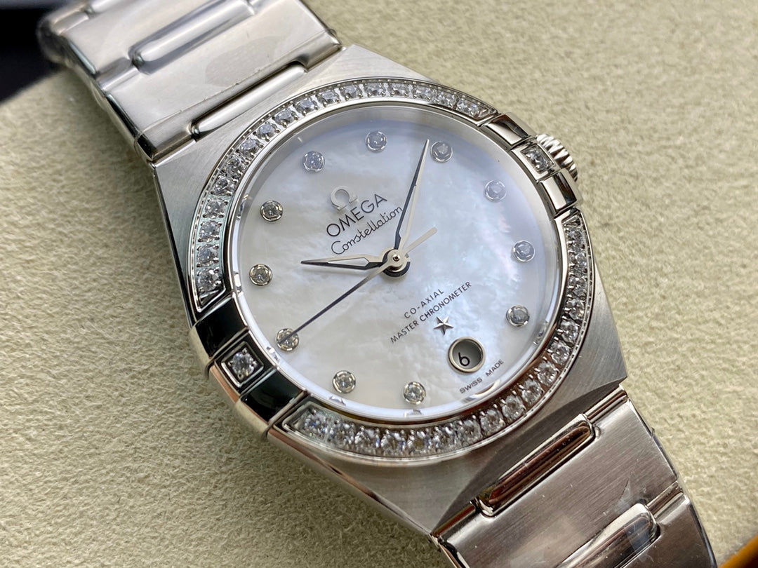 Omega Constellation 29mm Silver Mop Mother Pearl Dial
