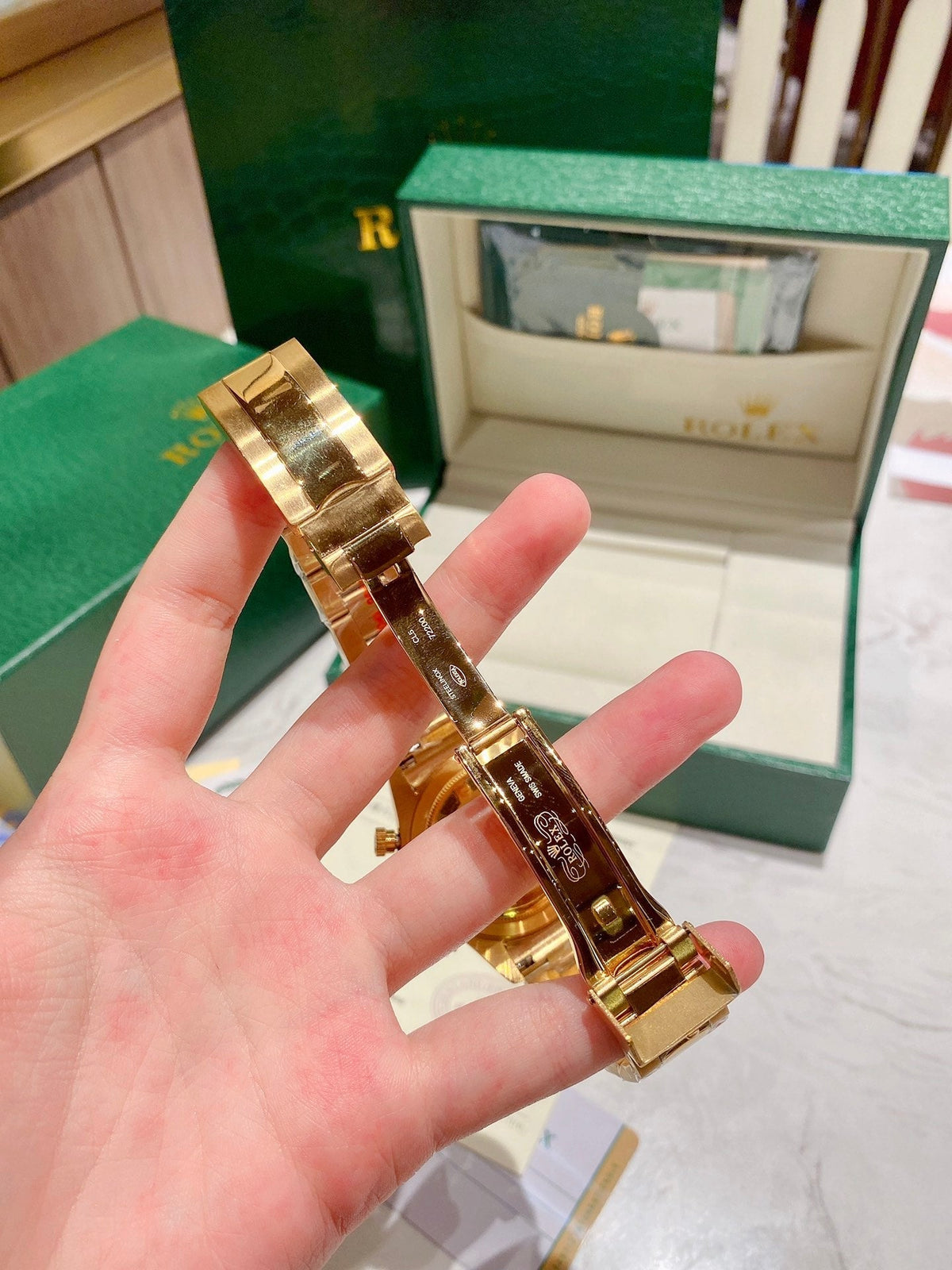Rolex Daytona 40mm Gold Green