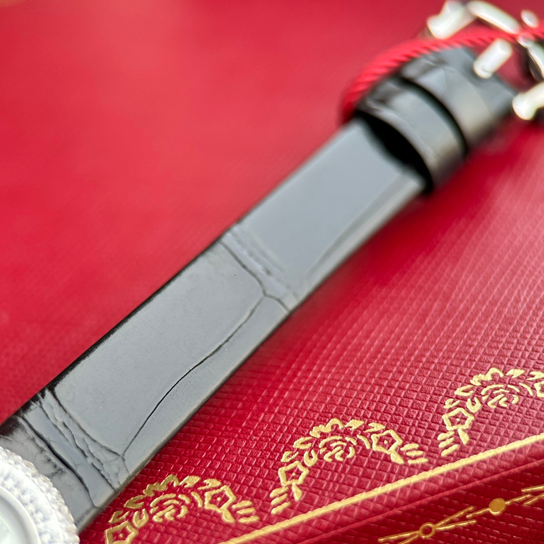 Baignoire 23mm Silver Case Diamond Bezel Black Leather Strap