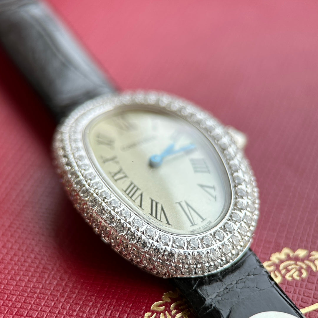 Baignoire 23mm Silver Case Diamond Bezel Black Leather Strap