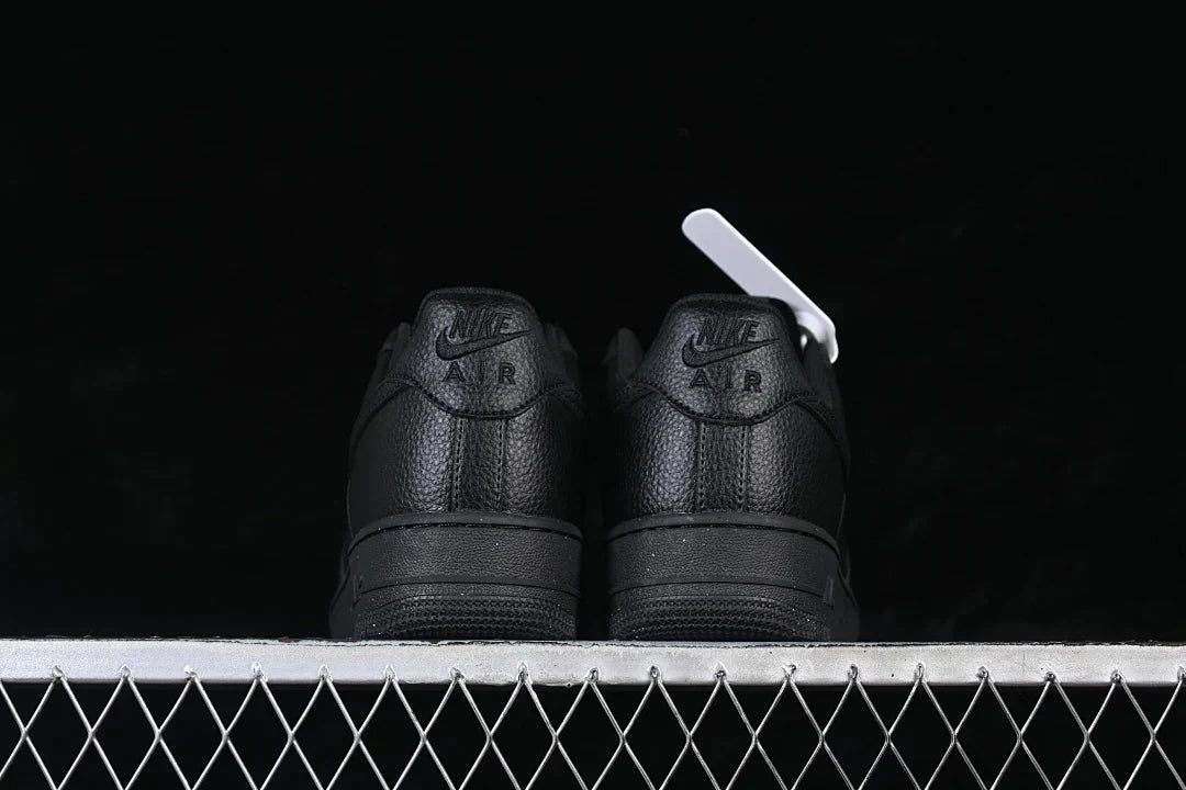 Nike Air Force 1 "Black Leather"
