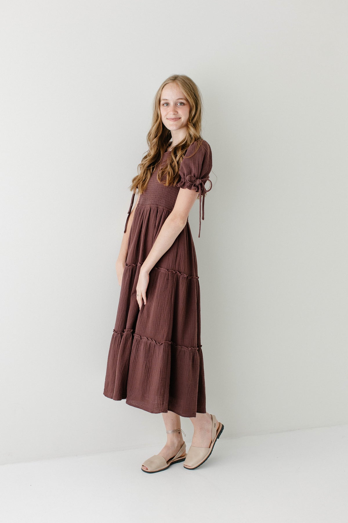'Adriel' Cotton Gauze Smocked Bodice Midi Dress