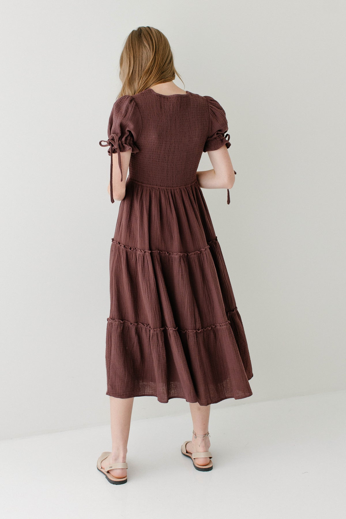 'Adriel' Cotton Gauze Smocked Bodice Midi Dress