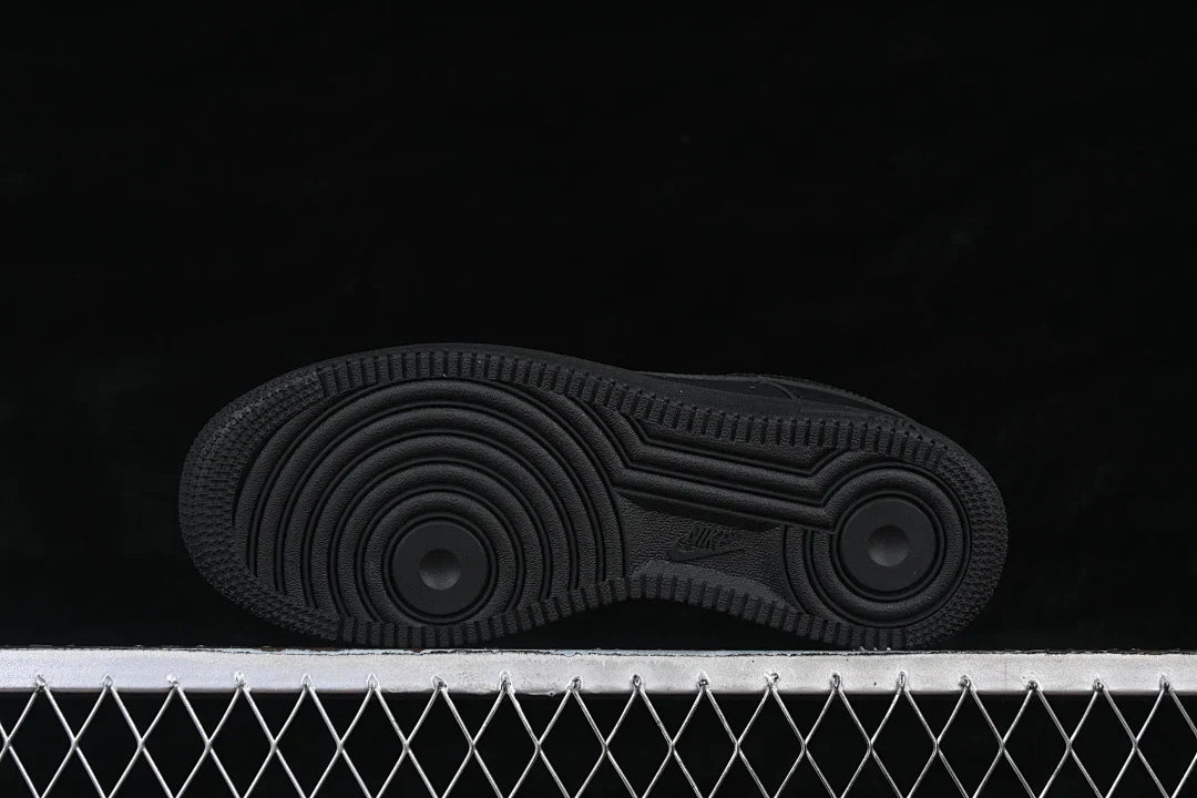 Nike Air Force 1 "Blackout"