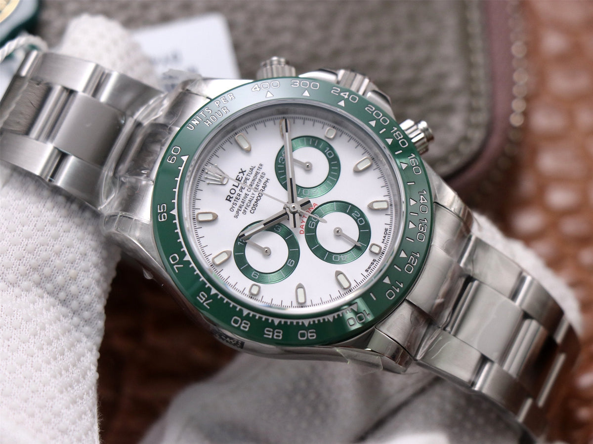 DAYTONA 40MM STEEL CASE GREEN BEZEL WHITE DIAL