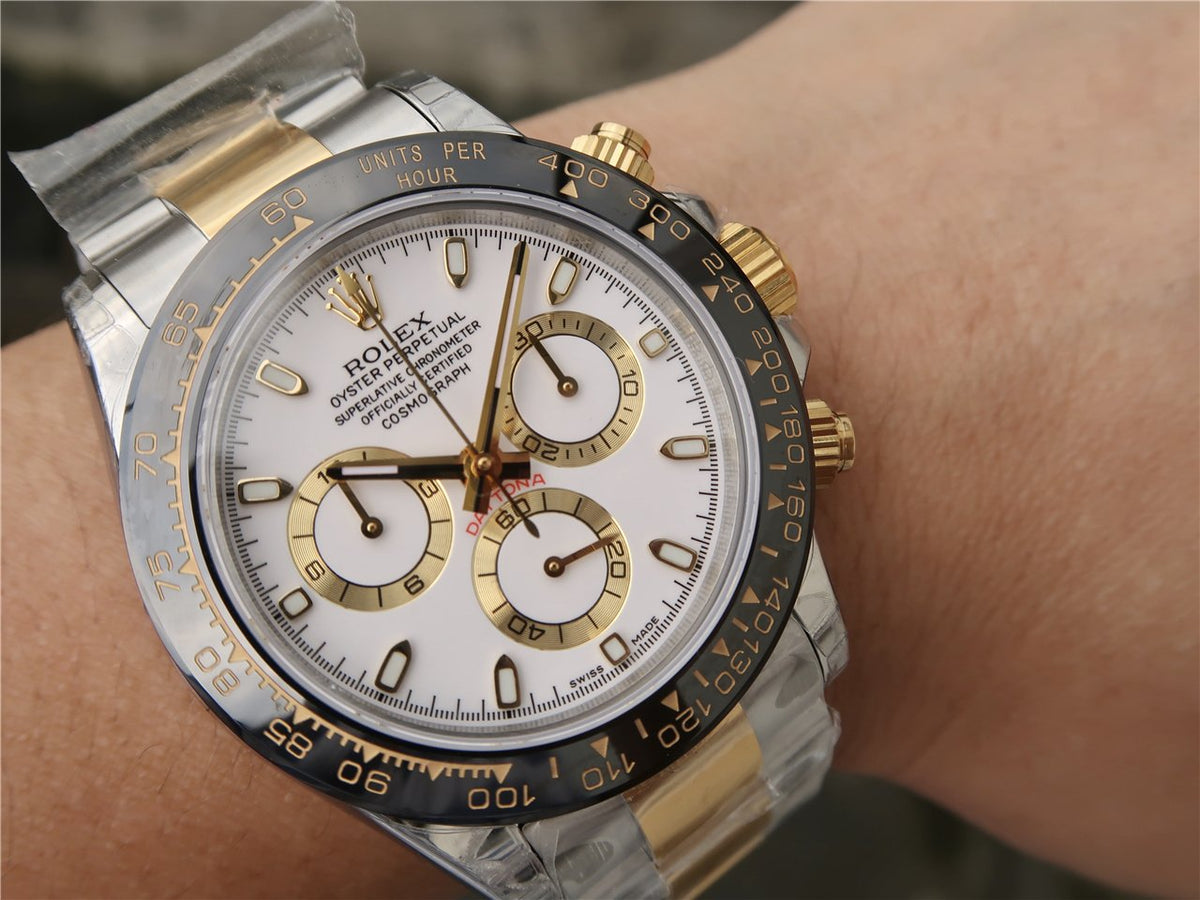 DAYTONA 40MM GOLD STEEL BLACK BEZEL WHITE DIAL