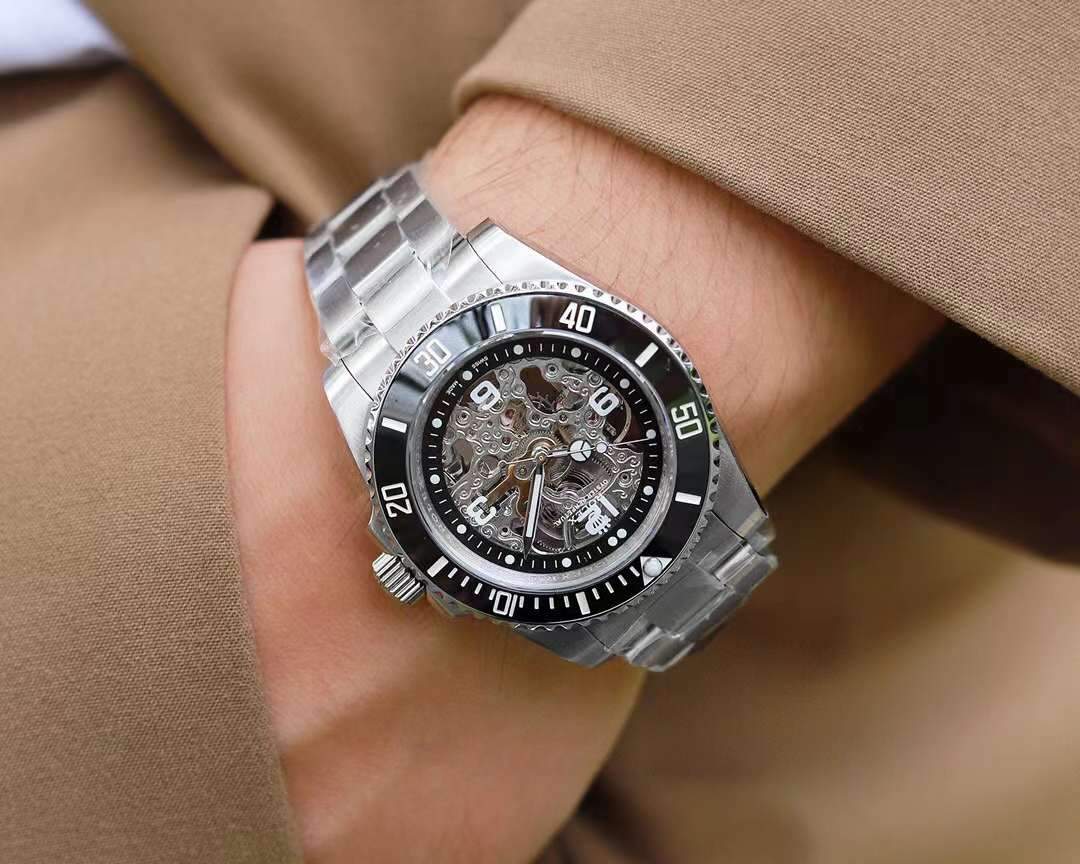 SUBMARINER DATE 40MM 116610 SKELETON DIAL