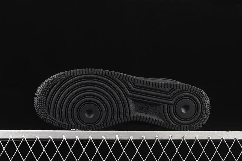 Nike Air Force 1 "Supreme Black"