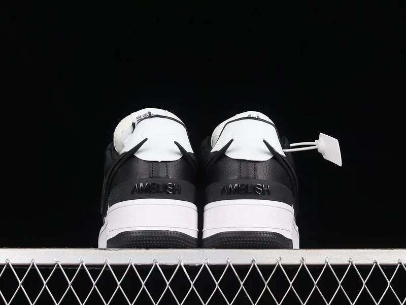 Air Force 1 Low SP AMBUSH "Panda"