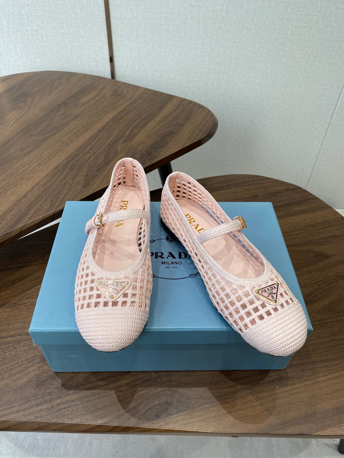 Prada 26s Ballet Flat Light Pink Leather Fabric 727664