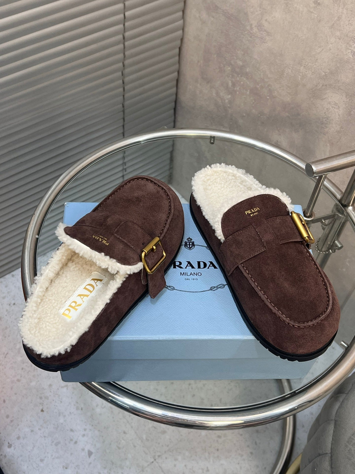 Prada 26s Mules Coffee Suede Shearing 952901
