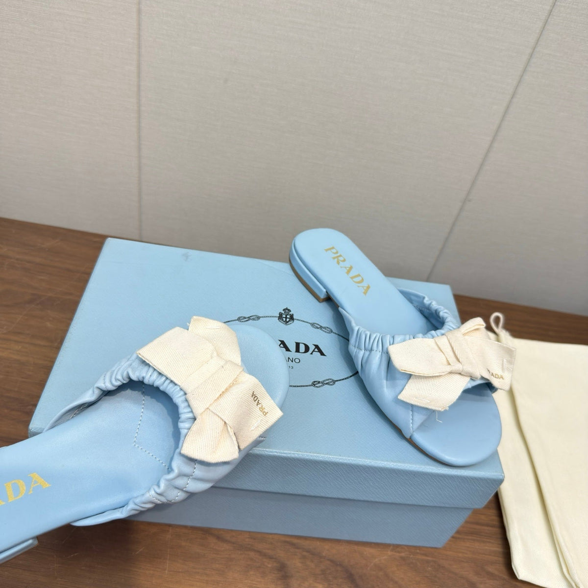 Prada Bow Slide Sandals White Blue Sheepskin 836555