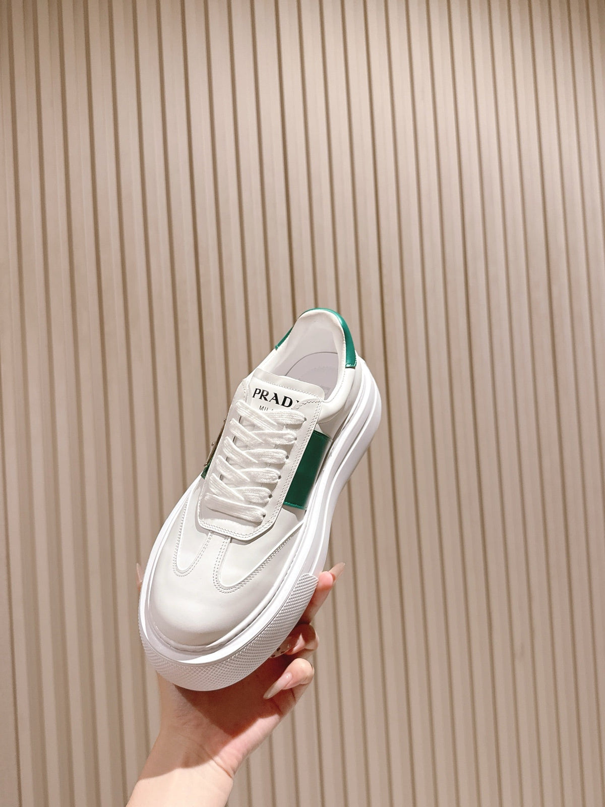 PRA 25s Casual Sneakers White Green Cowhide 449694