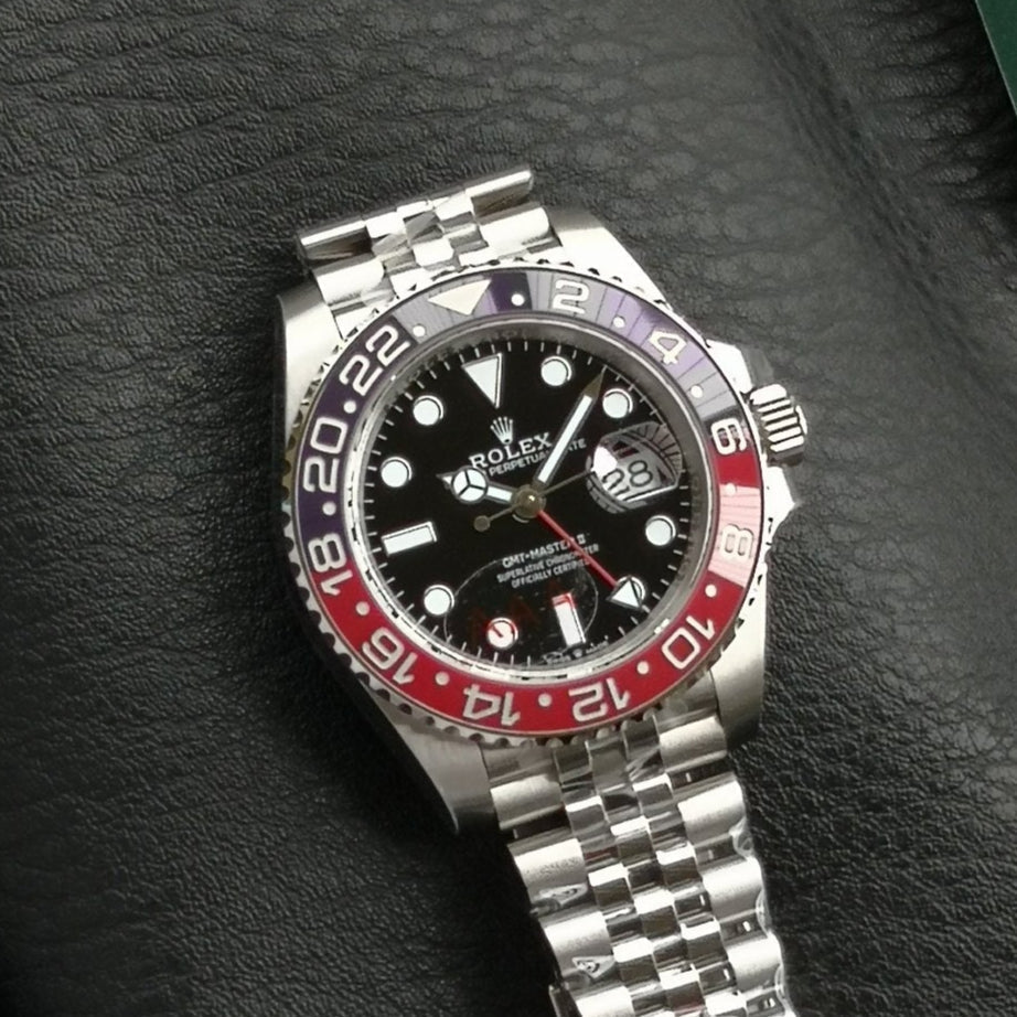 Rolex GMT Master 40mm Silver Black Dial