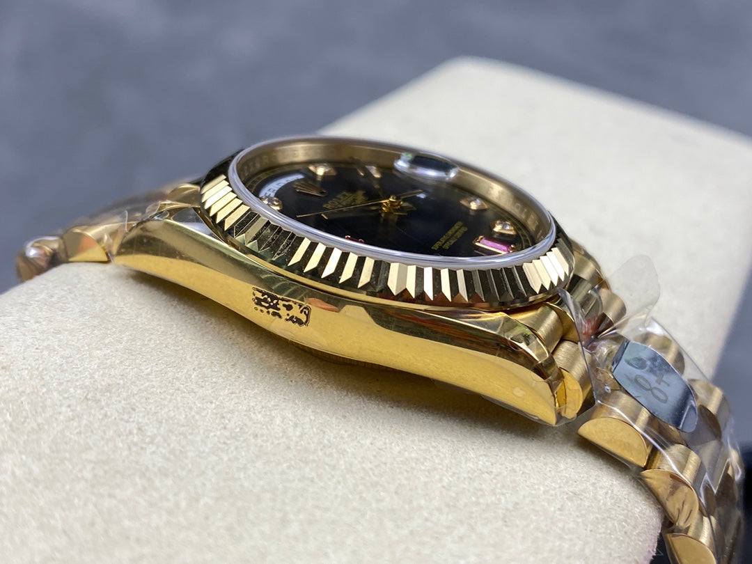 Rolex Day-Date 36mm Gold Black Diamond
