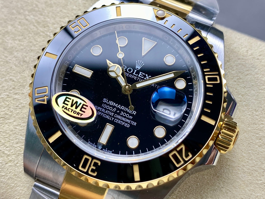 Rolex Submariner 41mm Silver Gold Black
