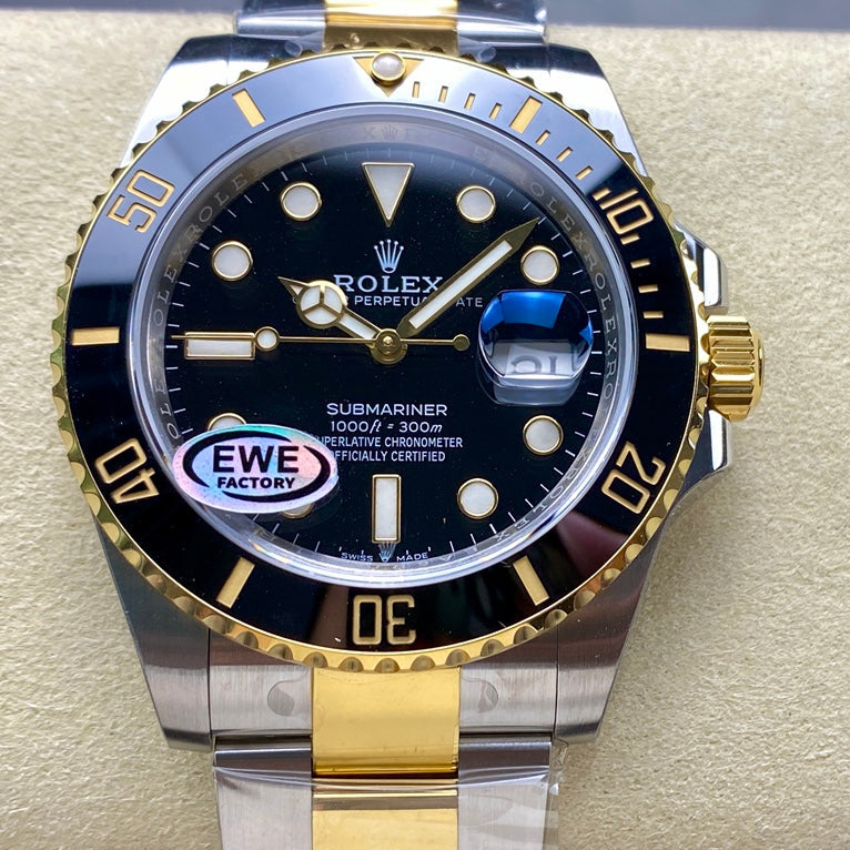 Rolex Submariner 41mm Silver Gold Black