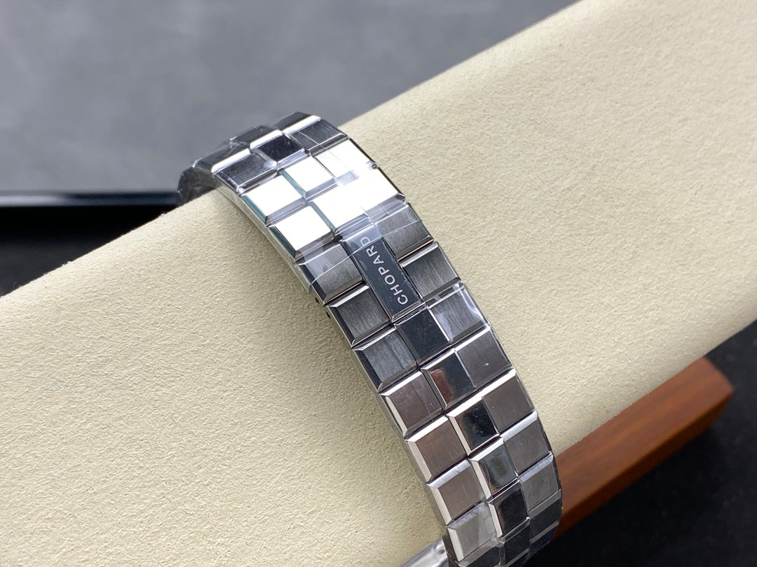 Alpine Eagle 41mm Silver Pink Dial
