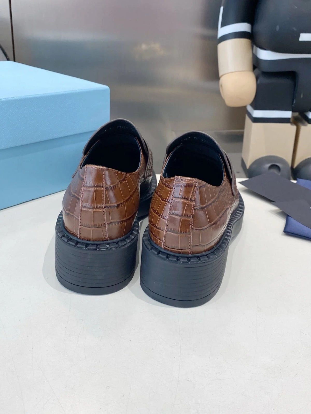 PRA 26S Platform Loafers Brown Crocodile Leather 628560