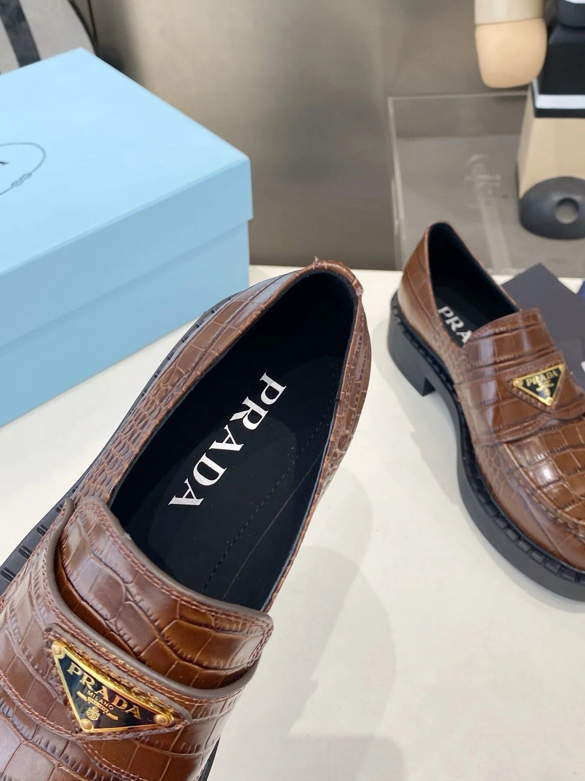 PRA 26S Platform Loafers Brown Crocodile Leather 628560