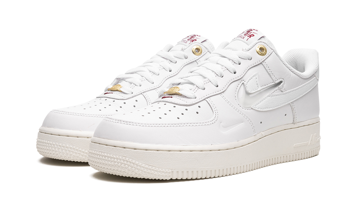 AIR FORCE 1 LO MNS WMNS "Logo Pack - White" DZ5616 100