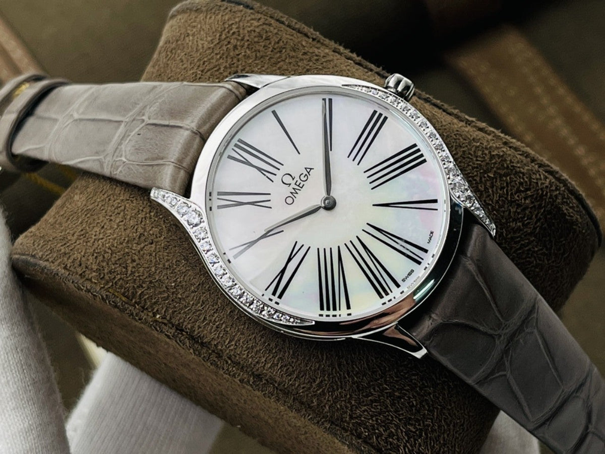 DE VILLE TRESOR QUARTZ 36MM GREY FOR LADY