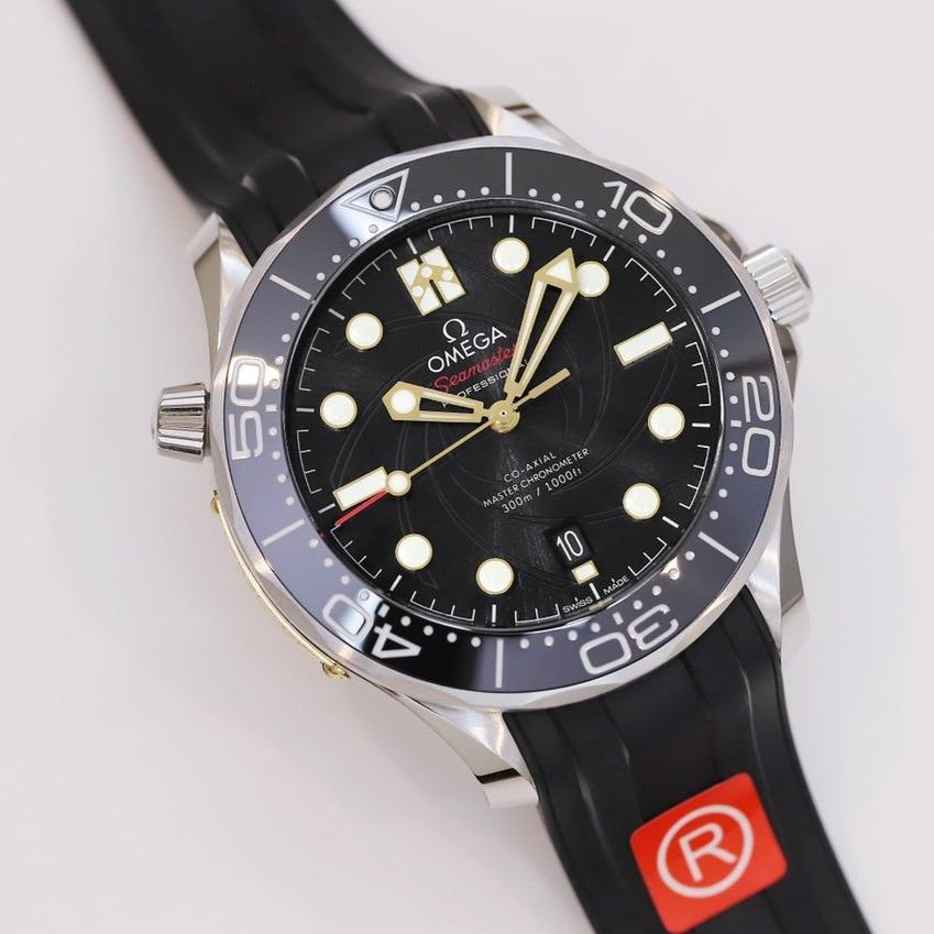 SEAMASTER DIVER 300 007 CERAMIC BEZEL STAINLESS STEEL BLACK DIAL