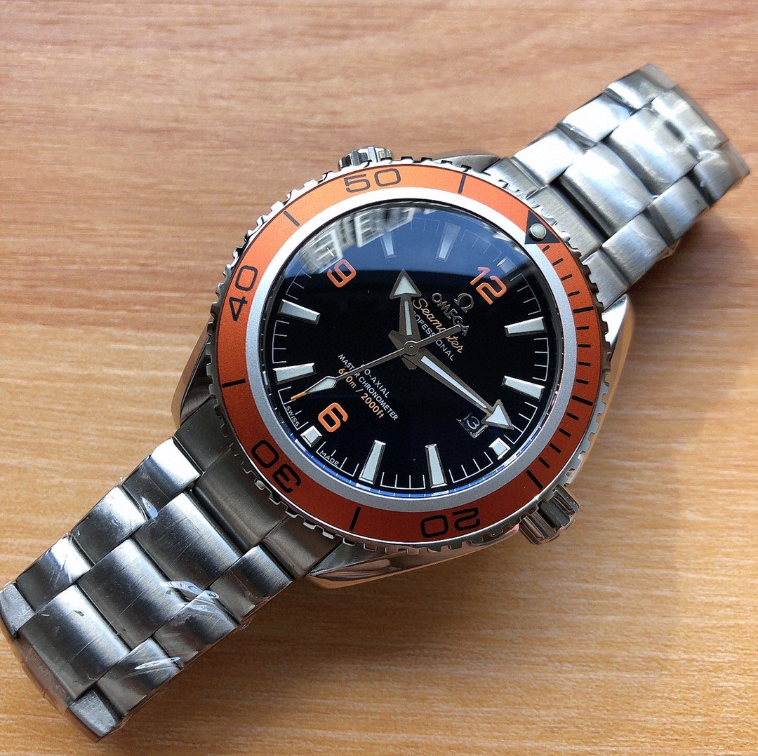 SEMASTER PLANET OCEAN 600 STAINLESS STEEL ORANGE