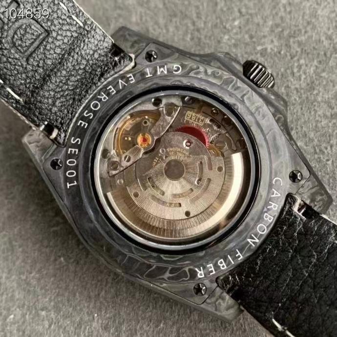GMT-MASTER II CUSTOM CARBON GREY
